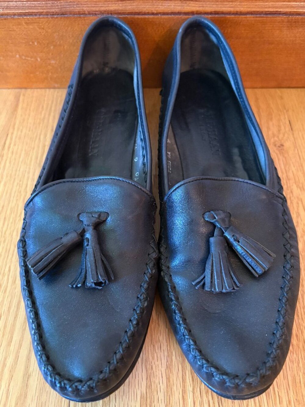 Vintage Cole Haan Made in Italy Black Leather Tassel Loafers Size 9 AA Narrow